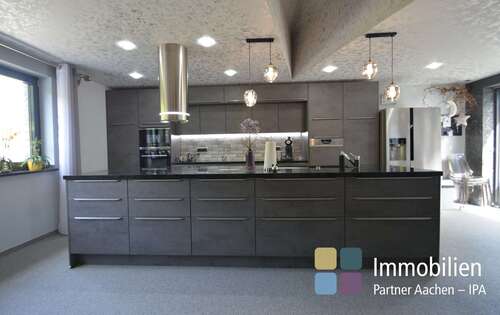 Foto - Haus zum Kaufen in Stolberg (Rheinland) Vicht 898.000,00 € 244 m²