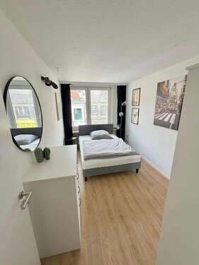 Foto - WG-Zimmer in Düsseldorf 899,00 € 20 m²