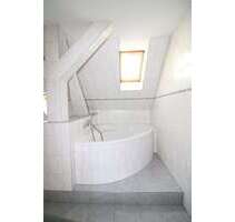 Wohnung zum Mieten in Plauen 285,00 € 68.75 m²