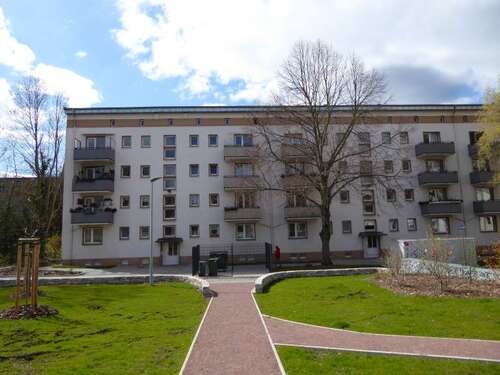 Foto - Wohnung zum Mieten in Dessau-Roßlau 235,00 € 35.36 m²