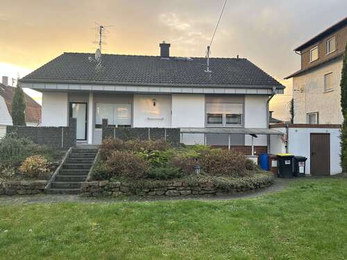 Foto - Haus zum Kaufen in Waldalgesheim 359.000,00 € 126 m²