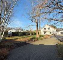 Haus zum Mieten in Meerbusch 9.300,00 € 300 m²