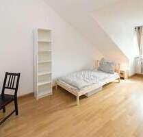 WG-Zimmer in München 885,00 € 13 m²