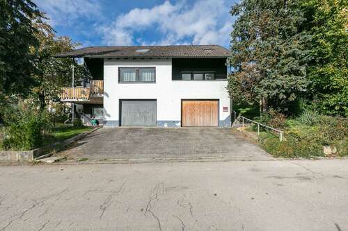 Foto - Haus zum Kaufen in Erbach 445.000,00 € 231.65 m²