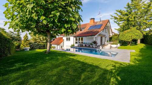 Foto - Haus zum Kaufen in Heitersheim 1.250.000,00 € 240 m²