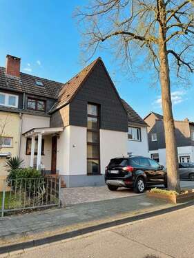 Foto - Haus zum Kaufen in Leverkusen 350.000,00 € 98 m²