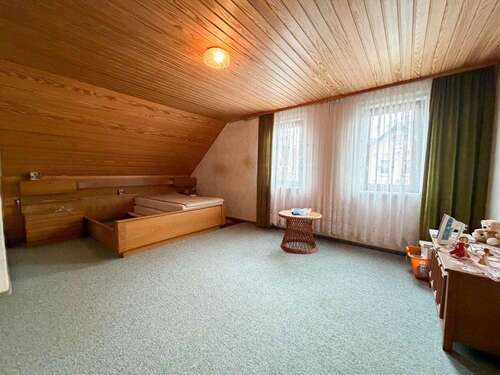 Foto - Wohnung zum Kaufen in Neustadt bei Coburg Wildenheid 59.000,00 € 71.7 m²