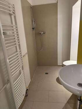 Foto - Wohnung zum Kaufen in Düsseldorf 261.000,00 € 66 m²