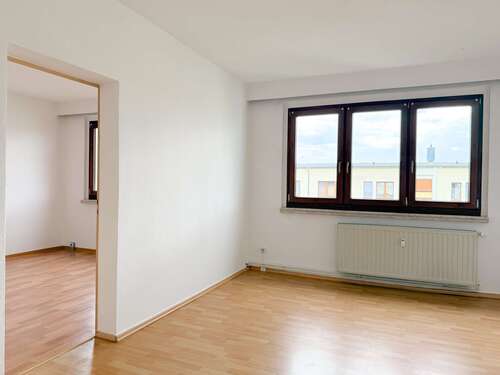 Foto - Wohnung zum Kaufen in OelsnitzVogtl. 29.000,00 € 47 m²