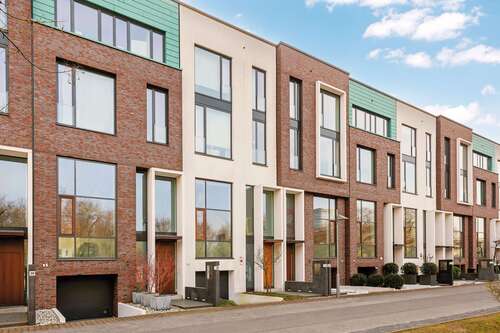 Foto - Haus zum Kaufen in Berlin 3.600.000,00 € 319 m²