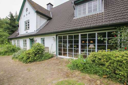 Foto - Haus zum Kaufen in Brekendorf 498.000,00 € 590 m²