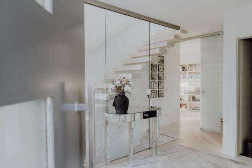 Foto - Haus zum Kaufen in Weinheim 1.690.000,00 € 230 m²