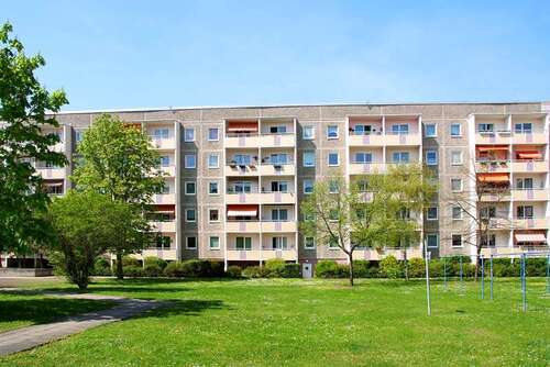 Foto - Wohnung zum Mieten in Schönebeck 269,82 € 46.52 m²