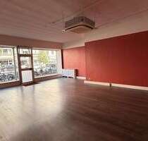 Einzelhandel in Düsseldorf 2.279,00 € 106 m²