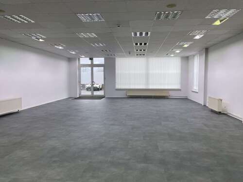 Foto - Einzelhandel in Neustadt 894,60 € 142 m²