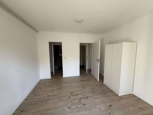 Foto - Wohnung zum Mieten in Düsseldorf 490,00 € 21.83 m²