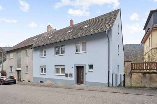 Foto - Haus zum Kaufen in Wolfstein 299.000,00 € 200 m²