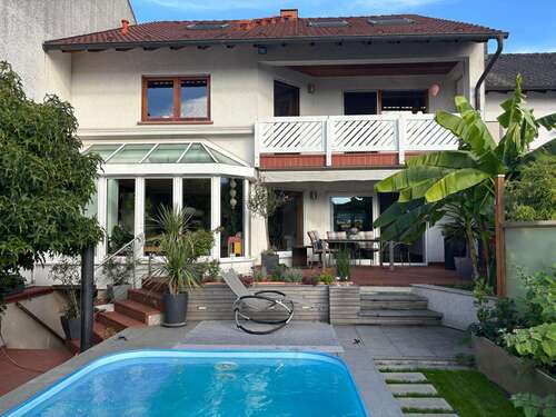 Foto - Haus zum Kaufen in Philippsburg 749.000,00 € 200 m²