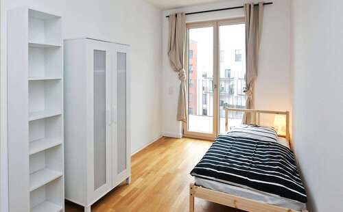 Foto - WG-Zimmer in Frankfurt am Main 655,00 € 12 m²