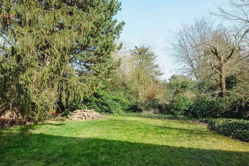 Foto - Grundstück zu verkaufen in Düsseldorf 1.390.000,00 € 889 m²