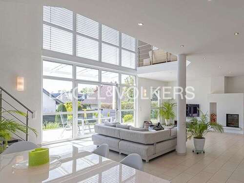 Foto - Haus zum Kaufen in Bad Homburg 1.590.000,00 € 241 m²