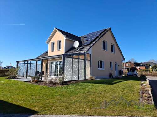 Foto - Haus zum Kaufen in Süderbrarup 439.000,00 € 139.6 m²
