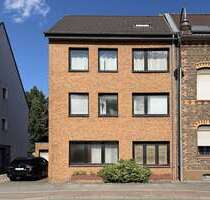 Haus zum Kaufen in Köln Weiden 890.000,00 € 300 m² - Köln / Weiden