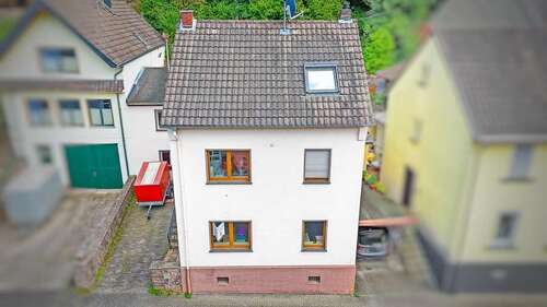 Foto - Haus zum Kaufen in Bad Breisig Burg Rheineck 239.000,00 € 166.68 m²