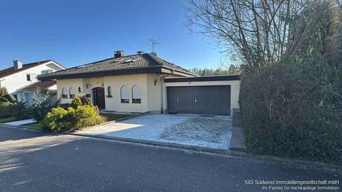 Foto - Haus zum Kaufen in Bretten 695.000,00 € 151.36 m²