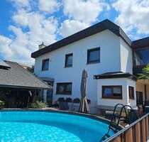 Haus zum Kaufen in Staufen 760.000,00 € 164 m²