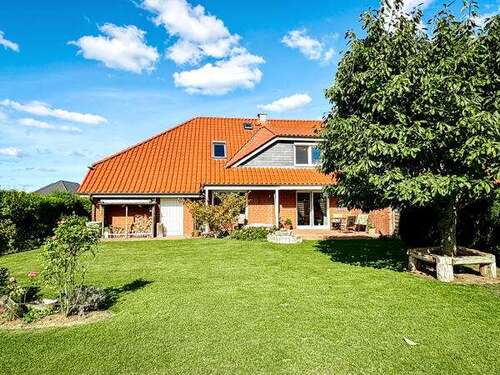 Foto - Haus zum Kaufen in Dassow 495.000,00 € 123 m²