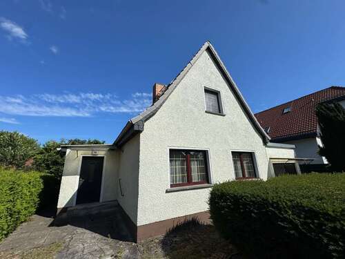 Foto - Haus zum Kaufen in Falkensee 398.000,00 € 100 m²