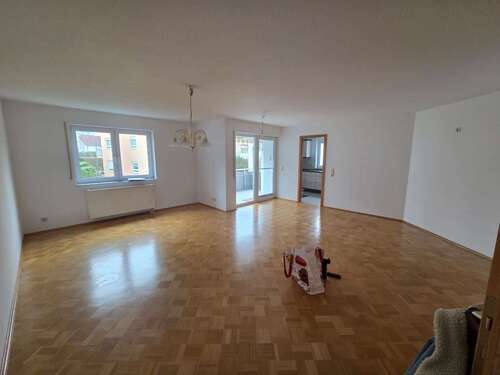 Foto - Wohnung zum Mieten in Warthausen 935,00 € 85 m²