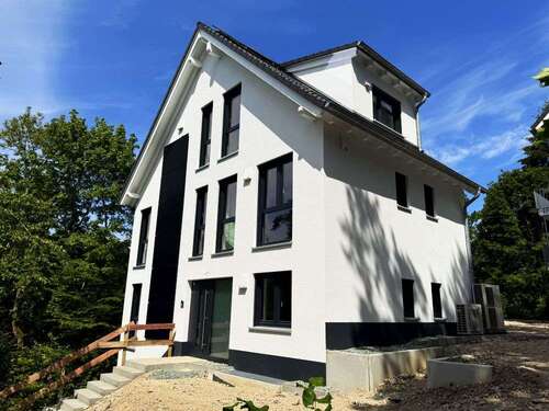 Foto - Haus zum Mieten in Wiesbaden 3.850,00 € 194 m²