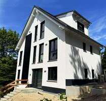 Haus zum Mieten in Wiesbaden 3.850,00 € 194 m²