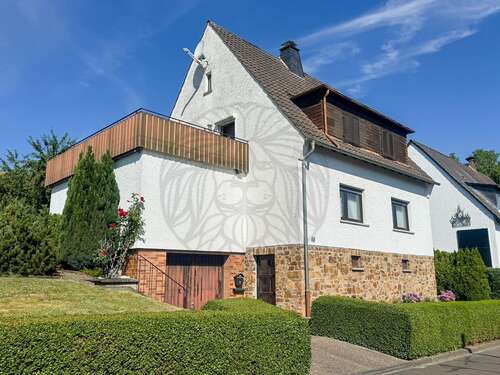 Foto - Haus zum Kaufen in Aarbergen 298.000,00 € 152 m²