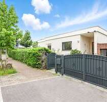 Haus zum Mieten in Berlin 2.650,00 € 314.05 m²