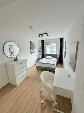 Foto - WG-Zimmer in Düsseldorf 899,00 € 20 m²