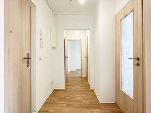 Foto - Wohnung zum Mieten in Freital 305,38 € 46.27 m²
