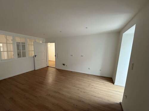 Foto - Wohnung zum Mieten in Abensberg 1.075,00 € 98.43 m²