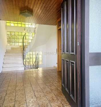 Foto - Haus zum Kaufen in Maikammer 920.000,00 € 259 m²