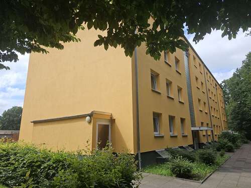 Foto - Wohnung zum Mieten in Heide 575,00 € 85.21 m²