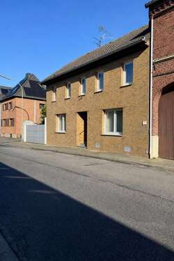 Foto - Haus zum Kaufen in Erkelenz 295.000,00 € 144.5 m²