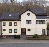 Haus zum Kaufen in Plettenberg 199.000,00 € 210 m²