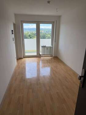 Foto - Wohnung zum Mieten in Weiden 550,00 € 66.03 m²