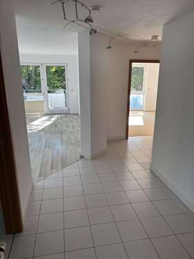 Foto - Wohnung zum Kaufen in Weinstadt 309.000,00 € 76 m²