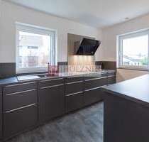 Haus zum Mieten in Aham 2.000,00 € 154.38 m²