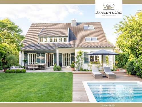 Foto - Haus zum Kaufen in Meerbusch 2.550.000,00 € 335 m²