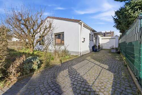 Foto - Haus zum Kaufen in Köln-Meschenich 279.000,00 € 86 m²