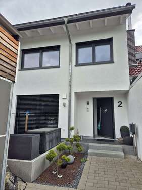 Foto - Haus zum Kaufen in Tamm 759.000,00 € 135 m²